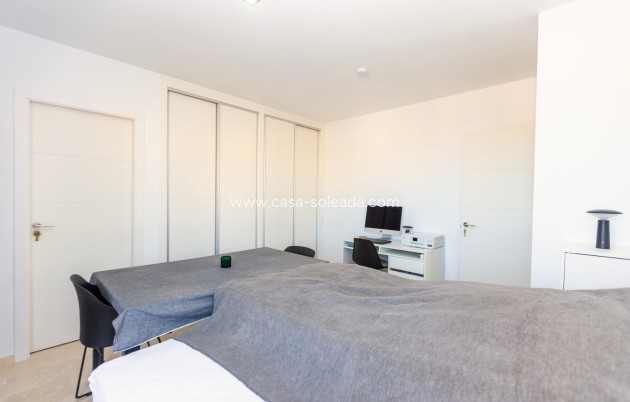 Reventa - Apartamento / piso - Villamartin - Villamartín