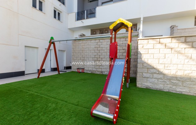 Reventa - Apartamento / piso - Villamartin - Villamartín