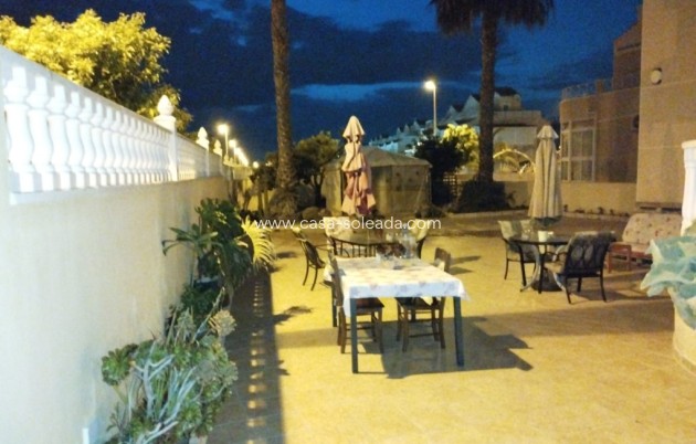 Herverkoop - Villa - Torrevieja
