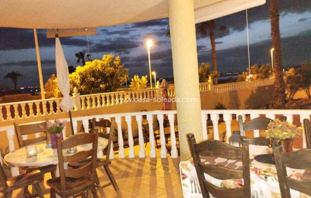 Herverkoop - Villa - Torrevieja