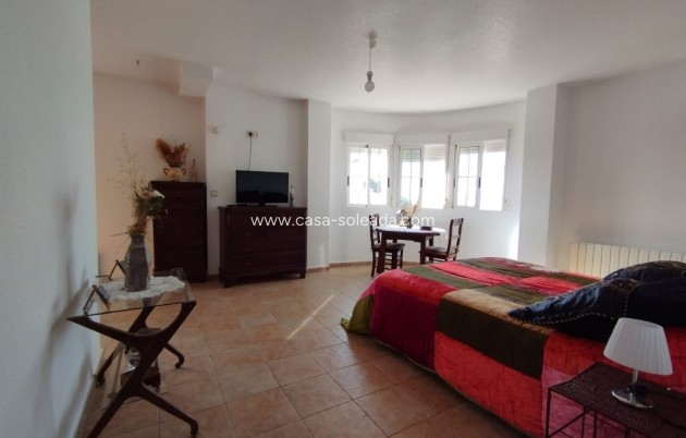 Herverkoop - Villa - Torrevieja