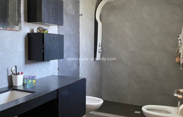 Reventa - Villa - Torrevieja
