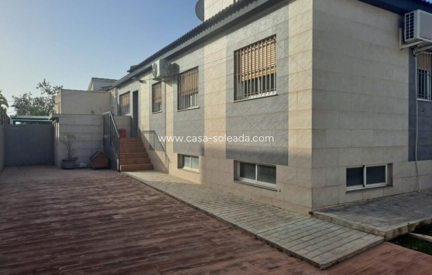 Reventa - Villa - Torrevieja