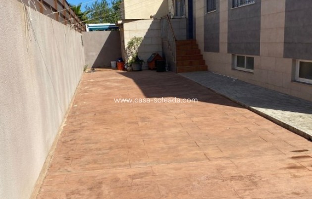 Reventa - Villa - Torrevieja