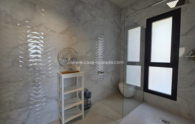 Reventa - Villa - Las Colinas Golf Resort