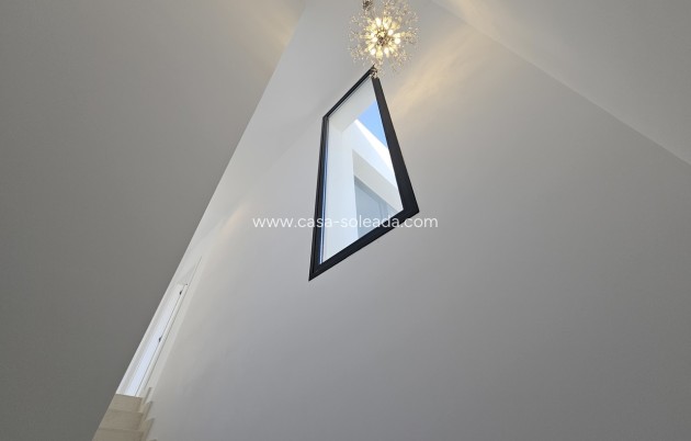 Reventa - Villa - Las Colinas Golf Resort