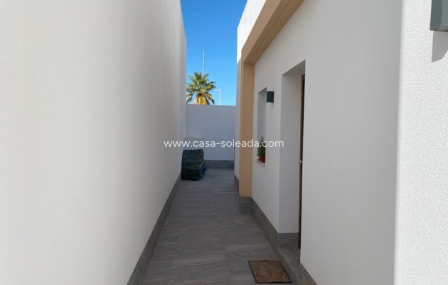 Reventa - Villa - Avileses