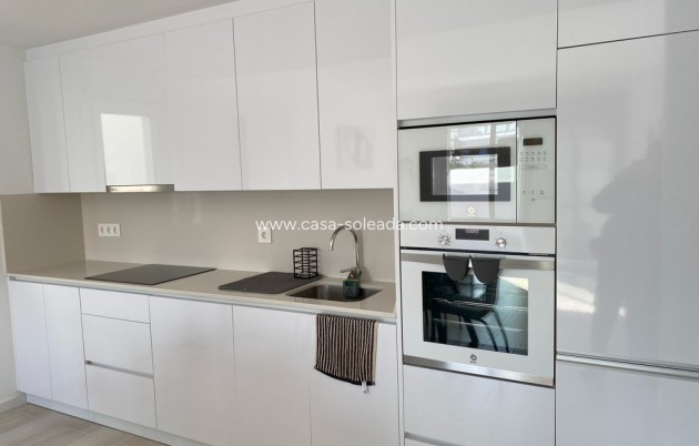 Reventa - Villa - Avileses