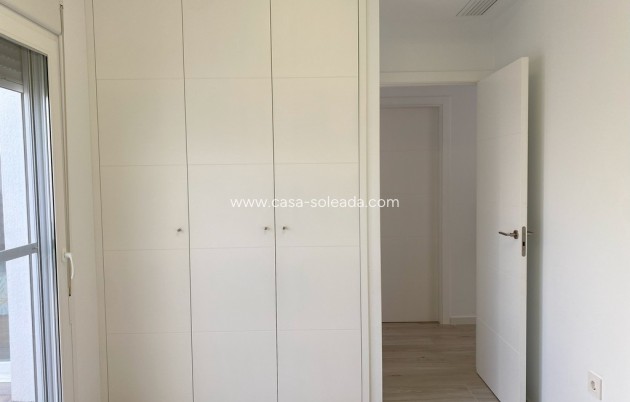 Reventa - Villa - Avileses