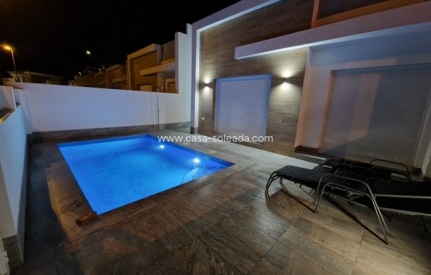 Reventa - Villa - Avileses