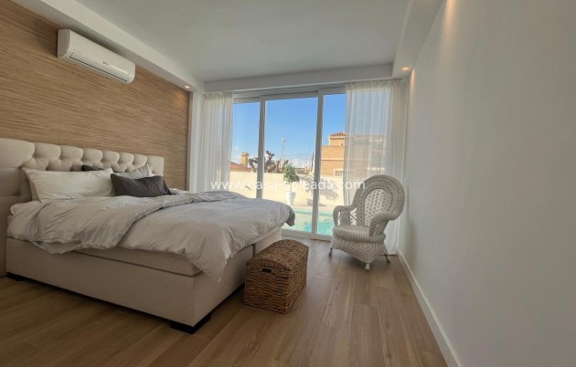 Herverkoop - Villa - La Siesta