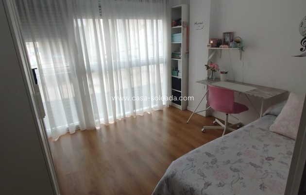 Herverkoop - Appartement / flat - Callosa de Segura - Comunidad Valenciana
