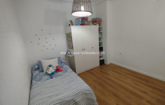 Herverkoop - Appartement / flat - Callosa de Segura - Comunidad Valenciana