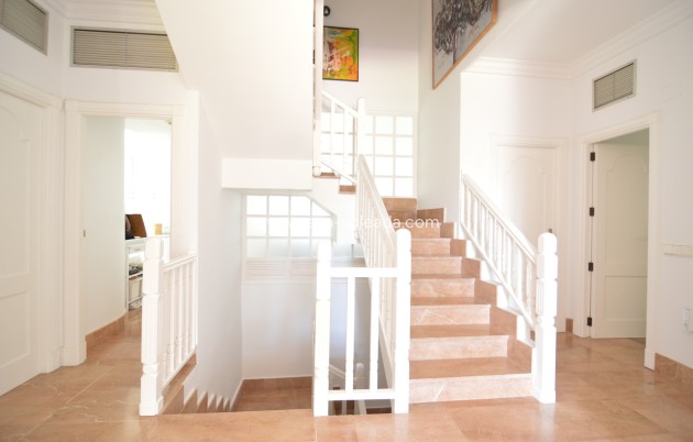 Herverkoop - Villa - Torrevieja