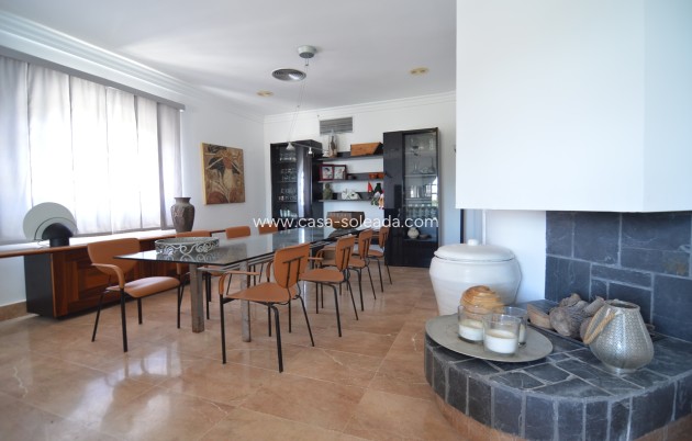 Herverkoop - Villa - Torrevieja