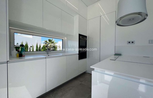 Herverkoop - Villa - Las Colinas Golf Resort