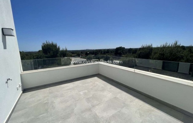 Herverkoop - Villa - Las Colinas Golf Resort