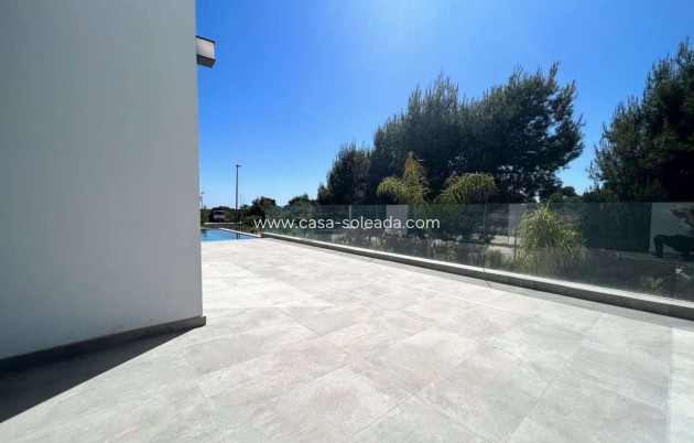 Herverkoop - Villa - Las Colinas Golf Resort