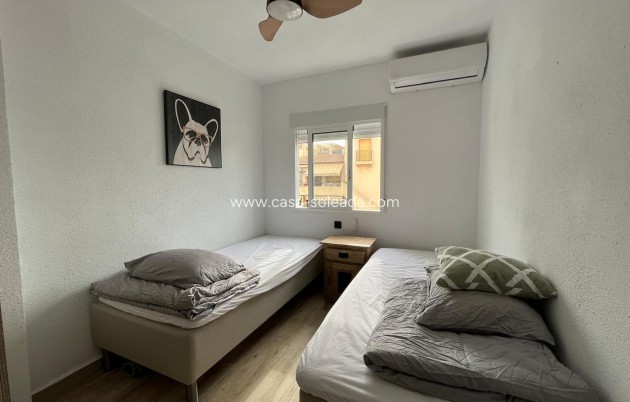 Reventa - Apartamento / piso - Torrevieja