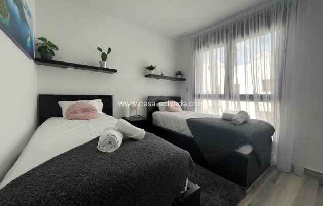 Reventa - Villa - Los Balcones