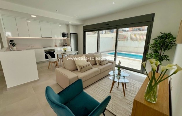 Wiederverkauf - Villa - Orihuela Costa - Costa Blanca