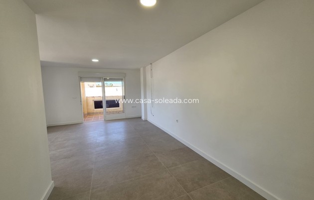 Resale - Apartment / flat - La Zenia