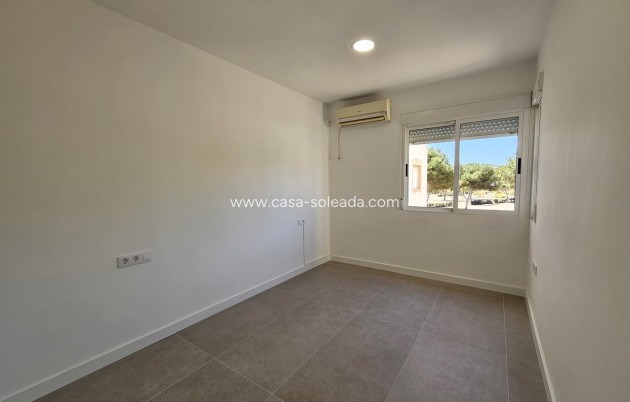 Resale - Apartment / flat - La Zenia