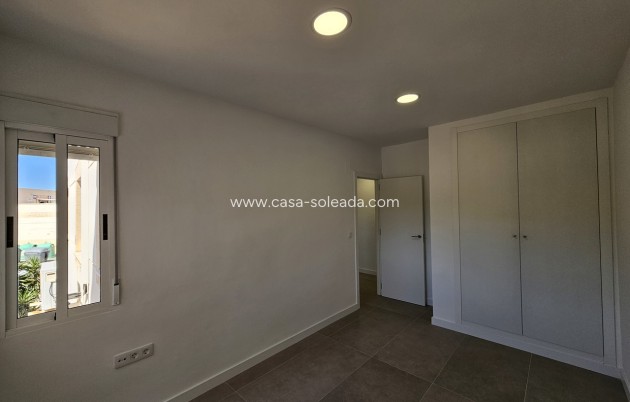 Resale - Apartment / flat - La Zenia
