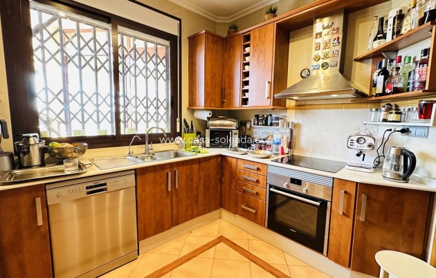 Resale - Villa - Algorfa