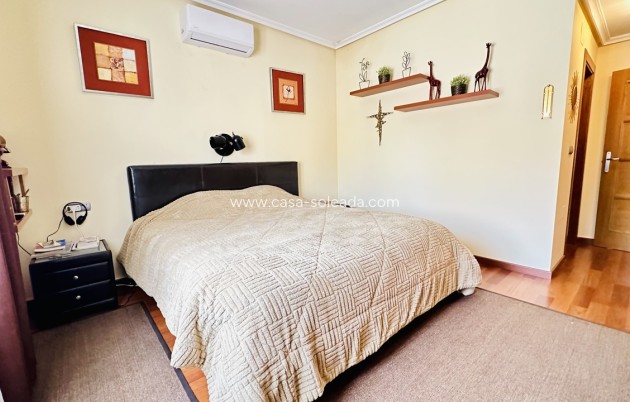 Resale - Villa - Algorfa