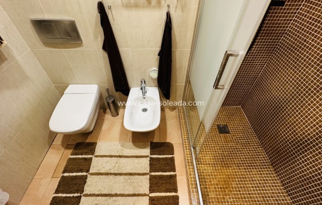 Resale - Villa - Algorfa
