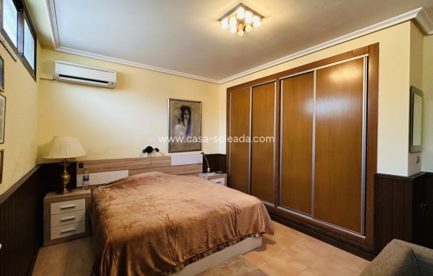 Resale - Villa - Algorfa