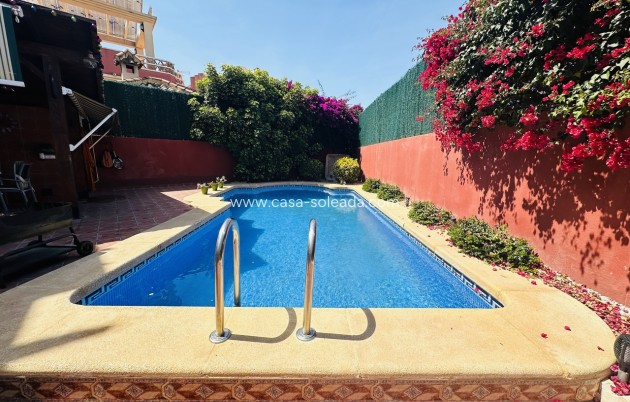 Resale - Villa - Algorfa