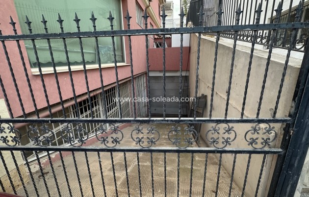 Resale - Commercial - San Miguel de Salinas