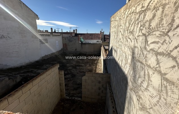 Resale - Land - Benijofar