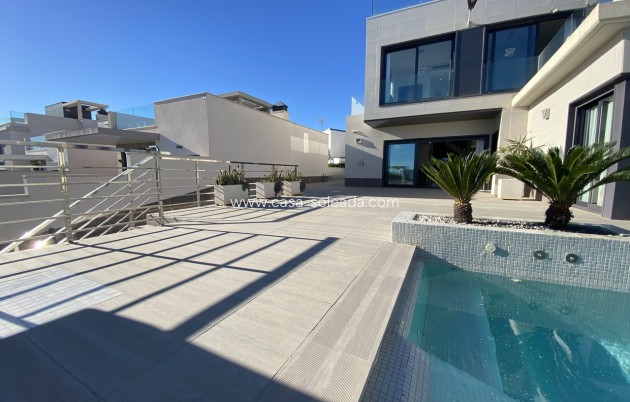 Reventa - Villa - San Miguel de Salinas