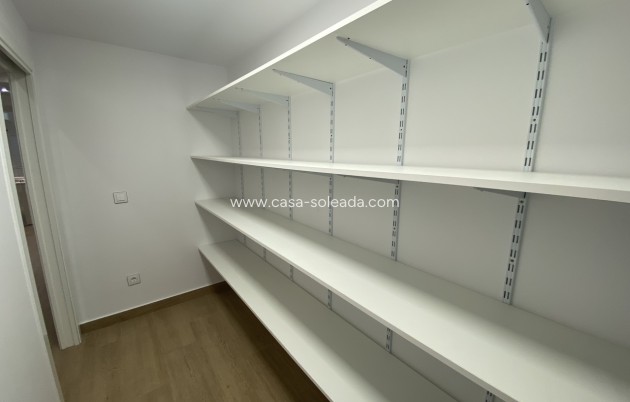 Reventa - Villa - San Miguel de Salinas