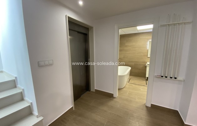 Reventa - Villa - San Miguel de Salinas