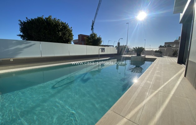 Reventa - Villa - San Miguel de Salinas