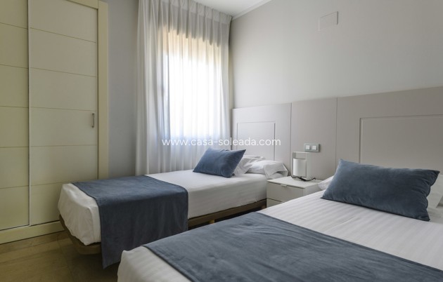 Resale - Apartment / flat - Las Colinas Golf Resort