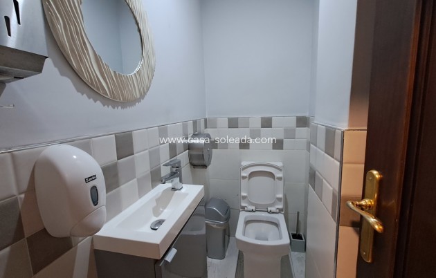 Revente - Commercial - Benijofar