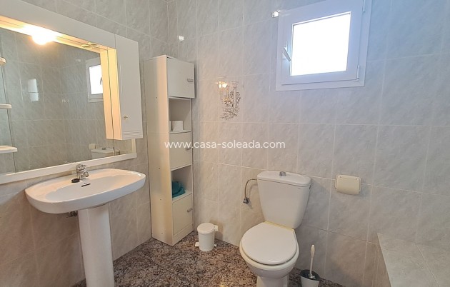 Reventa - Villa - Villamartin - Villamartín