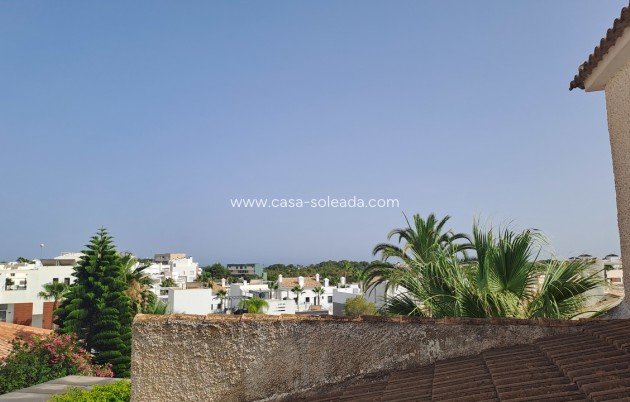 Reventa - Villa - Villamartin - Villamartín