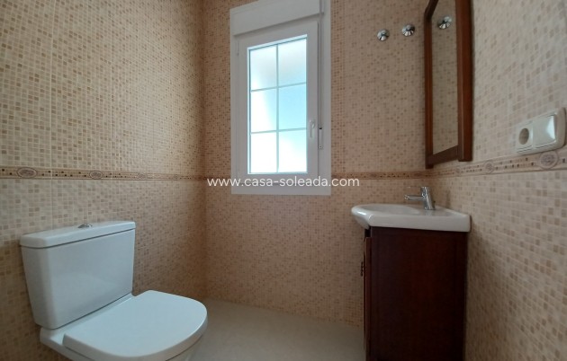 Resale - Villa - Cabo Roig