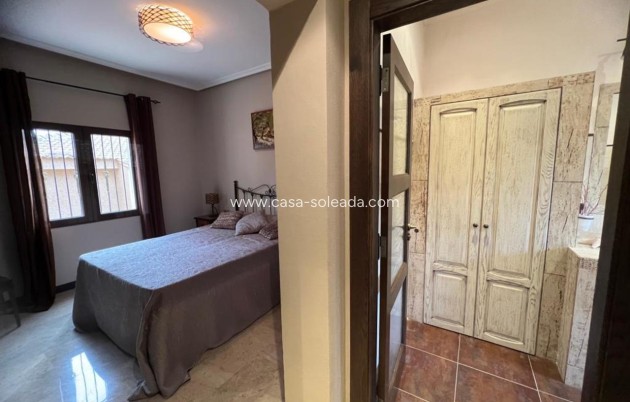 Resale - Villa - Ciudad Quesada