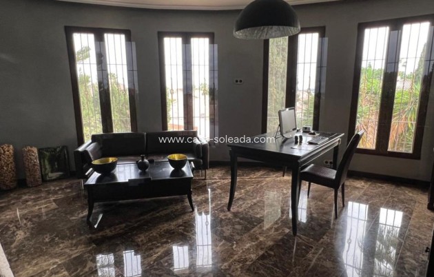 Resale - Villa - Ciudad Quesada