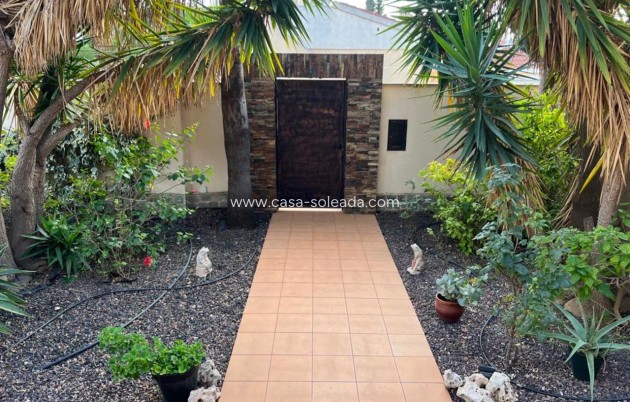 Resale - Villa - Ciudad Quesada