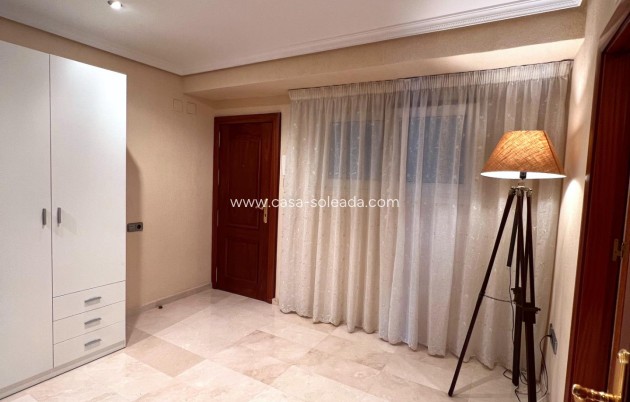 Resale - Apartment / flat - Torrevieja