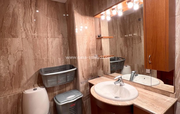 Resale - Apartment / flat - Torrevieja