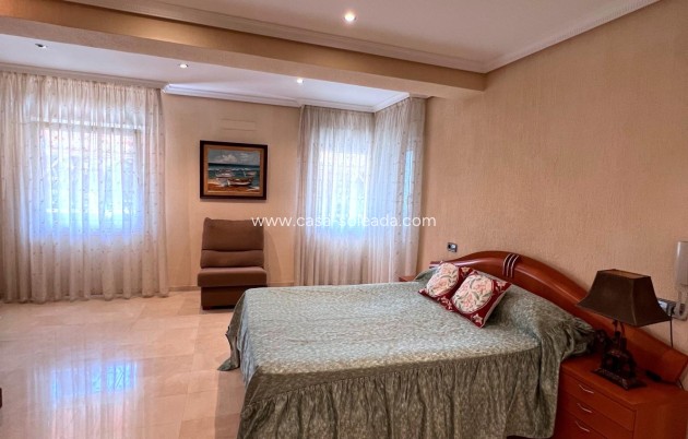 Resale - Apartment / flat - Torrevieja